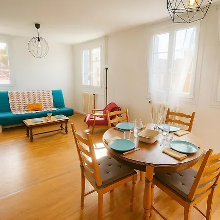 Le Nid Des Ducs - Gare Et Cite Gastronomique * Дижон