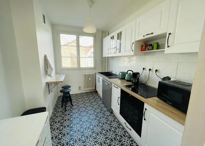 Le Nid Des Ducs - Gare Et Cite Gastronomique